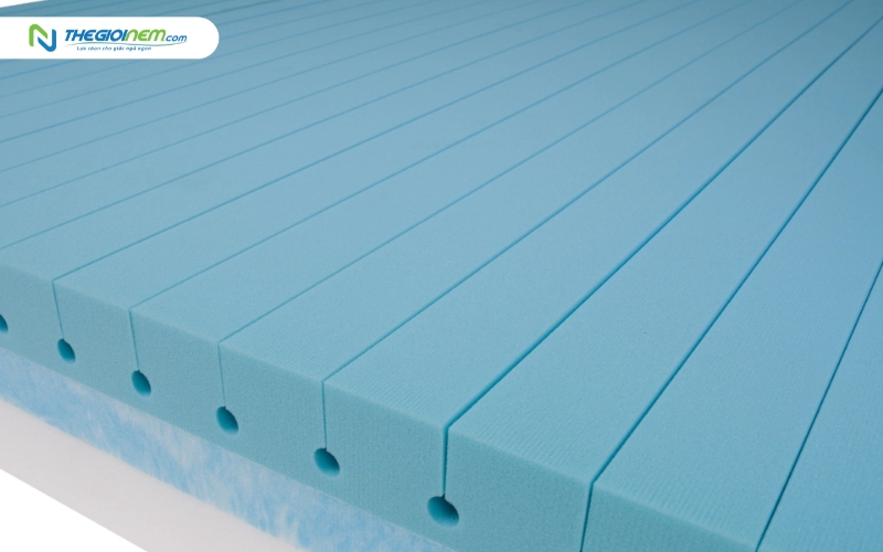 Nệm foam mang lại cảm giác êm ái 